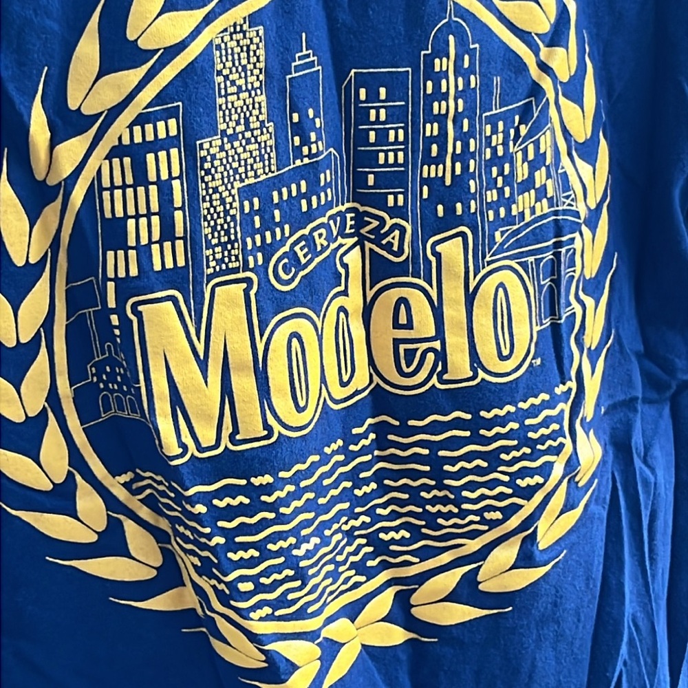 Modelo blue T-Shirt small - Picture 4 of 6